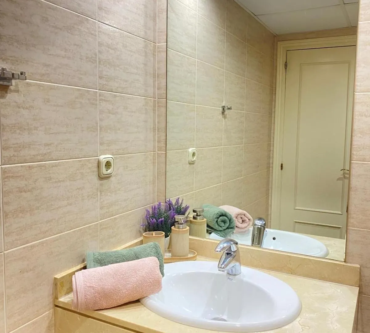 Designed Apartment In Marbella İspanya