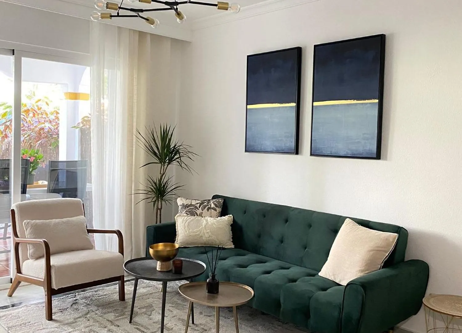 Designed Apartment In Marbella
